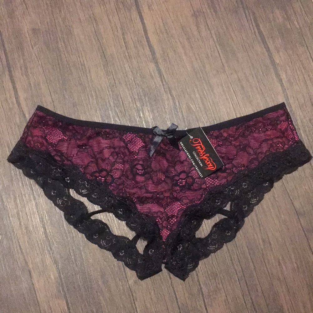 Tres sexy panties, cage black lace panty